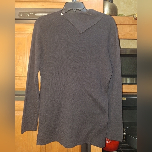 Elegant Black Jeanne Pierre Women's Sweater With Assymetrical Collar In A Small - Picture 10 of 10